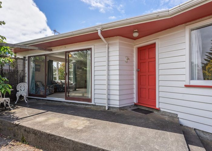  at 64 Michael Road, Paraparaumu Beach, Kapiti Coast, Wellington