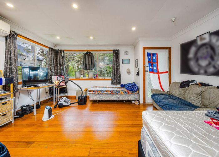  at 28 Mataroa Road, Mount Wellington, Auckland City, Auckland