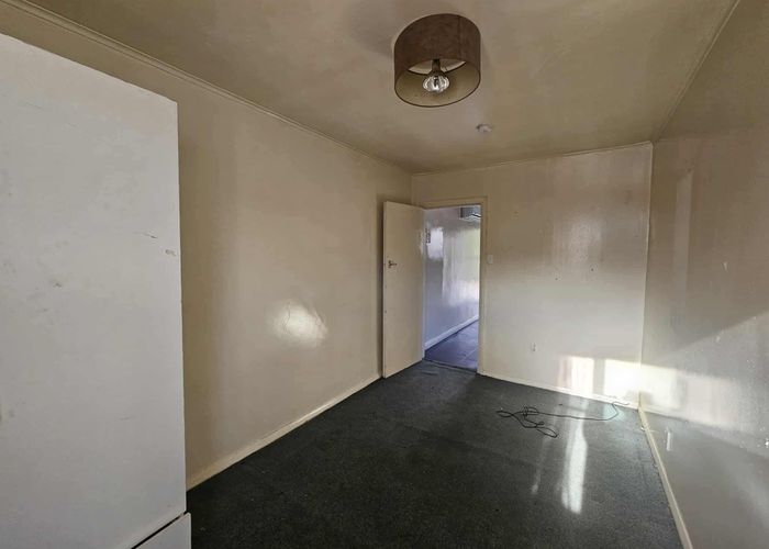  at 1/212 Fergusson Drive, Heretaunga, Upper Hutt, Wellington