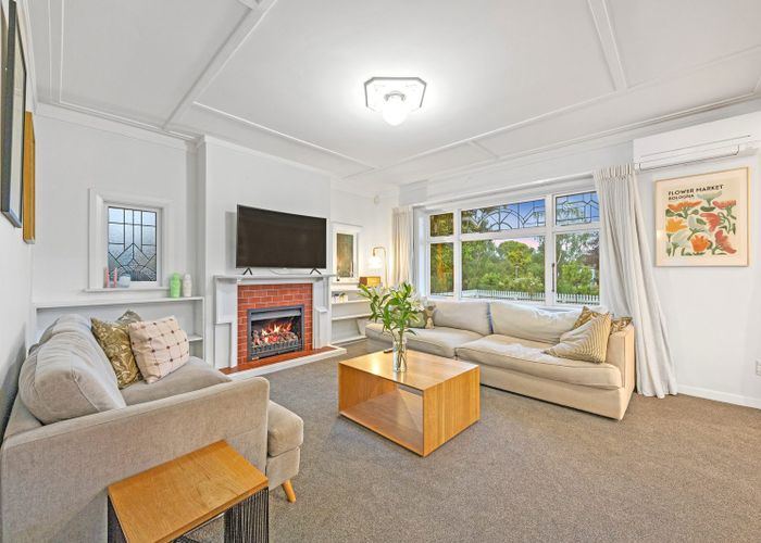  at 50 Centaurus Road, Cashmere, Christchurch City, Canterbury