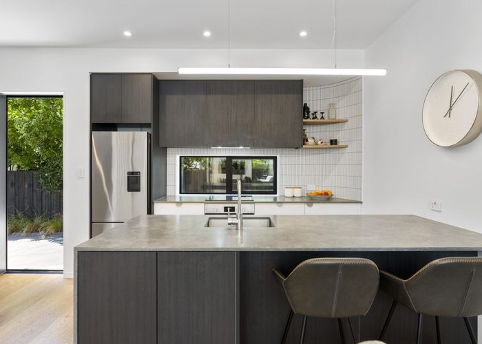  at 5B Hillcrest Avenue, Hillcrest, North Shore City, Auckland