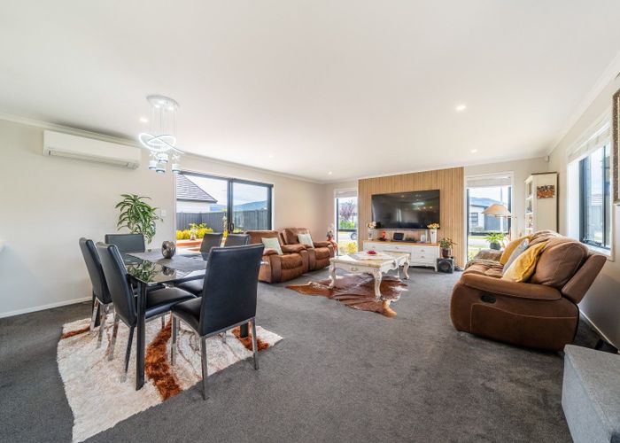  at 3 Te Kaeaea Crescent, Wallaceville, Upper Hutt, Wellington