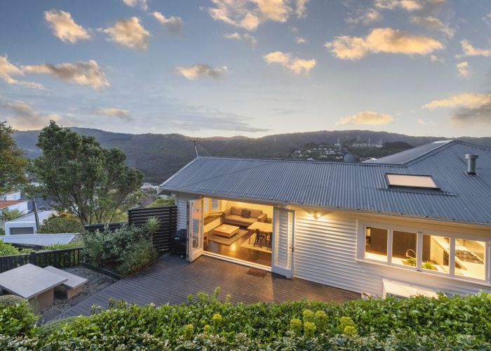  at 123 Cecil Road, Wadestown, Wellington