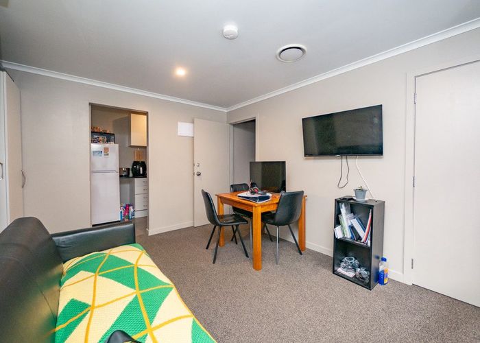  at 2/597 Andersons Bay Road, Musselburgh, Dunedin, Otago