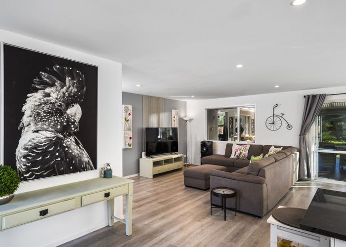  at 168 Ballintoy Park Drive, Welcome Bay, Tauranga