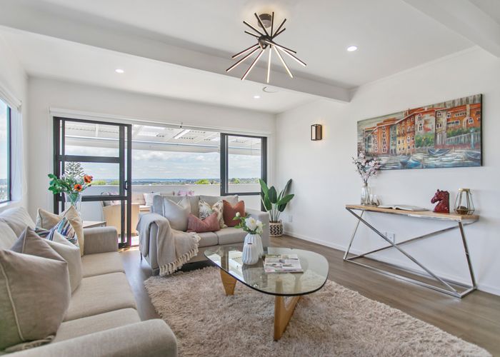  at 27 Gilfillan Street, Blockhouse Bay, Auckland