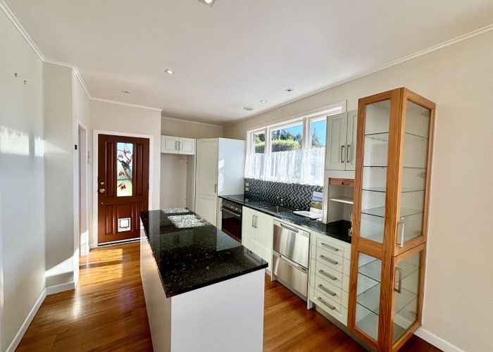  at 25 Beech Crescent, Hillcrest, Hamilton