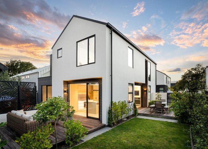  at 52B Innes Road, Merivale, Christchurch City, Canterbury