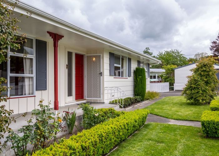  at 35 Manuka Street, Lansdowne, Masterton