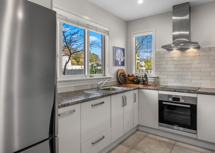  at 1/89 Carlton Mill Road, Merivale, Christchurch City, Canterbury