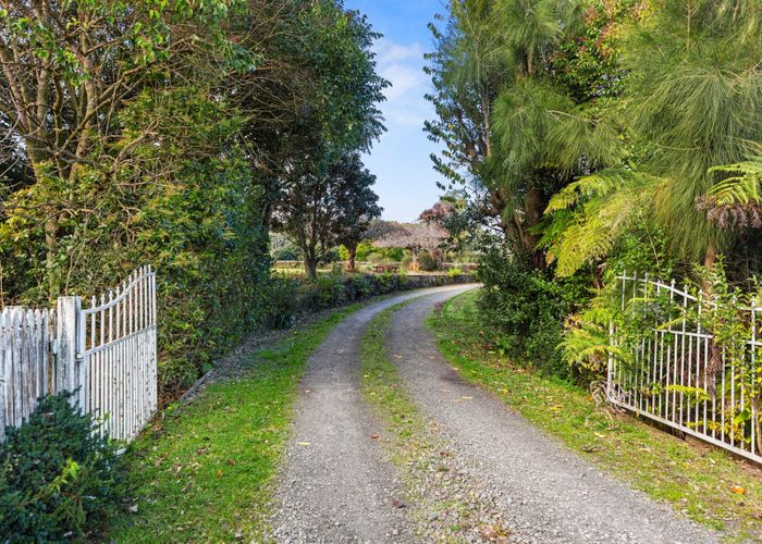  at 326 Te Puna Station Road, Te Puna