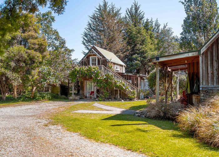  at 27 Tararua Drive, Upper Plain, Masterton