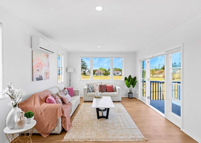 at 3/40 Swaffield Road, Papatoetoe, Auckland