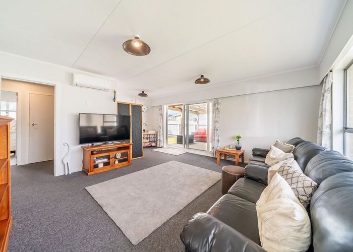  at 8B Barraud Street, Avalon, Lower Hutt, Wellington