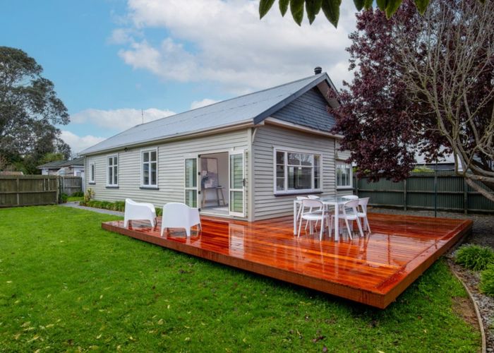  at 23 Cross Street, Phillipstown, Christchurch