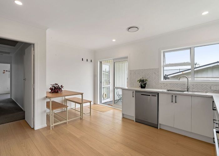  at 3 Catherine Crescent, Paparangi, Wellington, Wellington