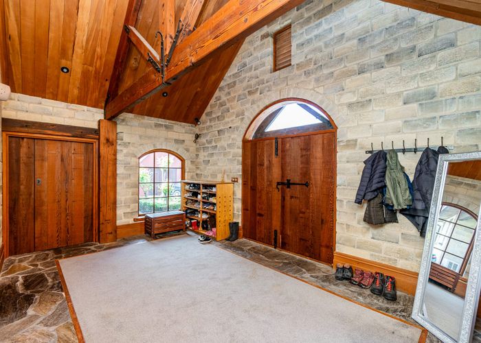  at 696 Fairview Road, Claremont