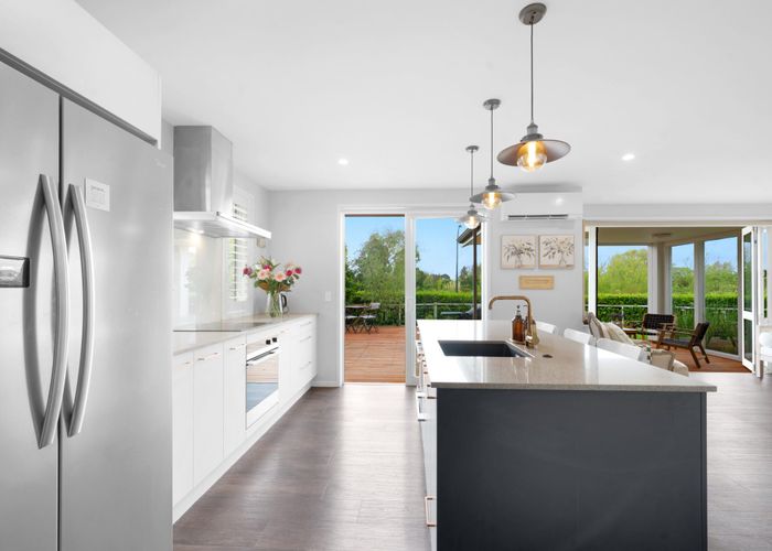  at 6 Nohoanga Road, Karaka, Franklin, Auckland