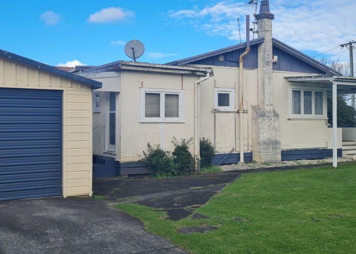  at 24 Avis Avenue, Papatoetoe, Auckland