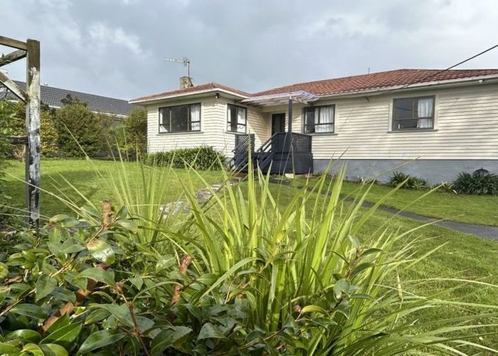  at 20 Kauri Glen, Northcote, North Shore City, Auckland