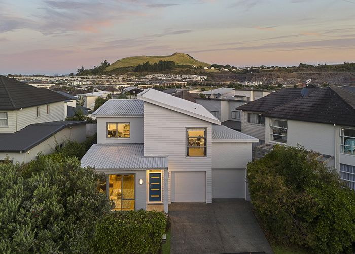  at 86 Barbarich Drive, Stonefields, Auckland
