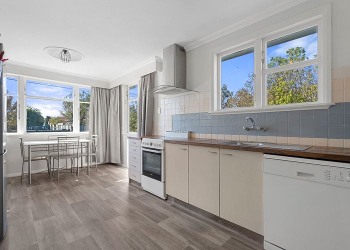  at 16 Diamond Street, Carterton