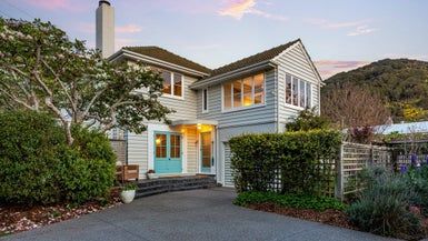  at 9 Karamu Street, Eastbourne, Lower Hutt