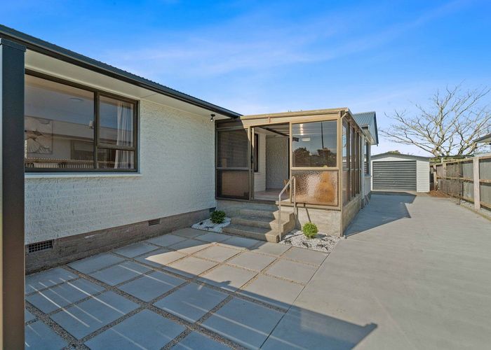  at 13 Roswell Place, Islington, Christchurch