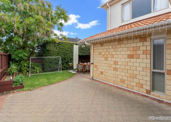  at 6 Skelligs Drive, Flat Bush, Auckland