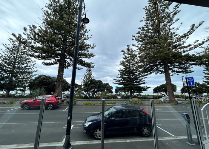  at 235 Marine Parade, Napier South, Napier