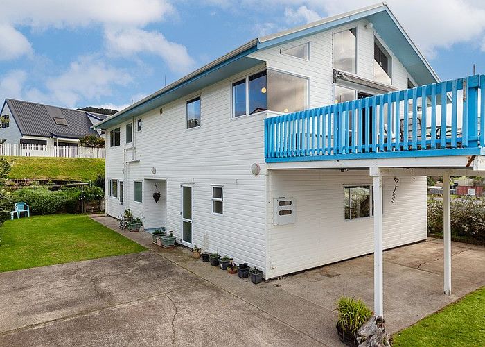  at 35 Heale Street, Matata, Whakatane