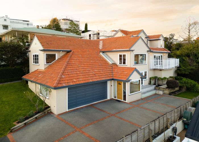  at 5 Fowlers Avenue, Hamilton Lake, Hamilton, Waikato
