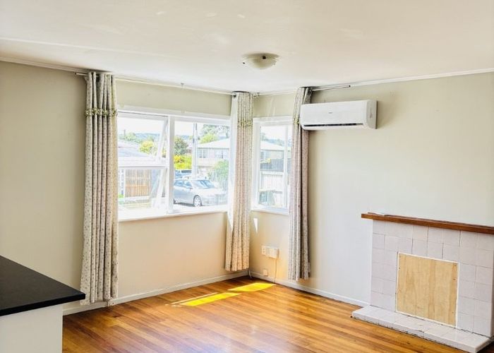  at 33 Royston Street, Rosehill, Papakura, Auckland