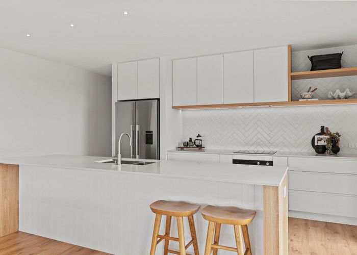 at 10 Eaglesfield Close, Westmorland, Christchurch