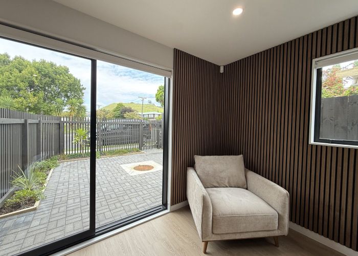  at 1/9 Kamaka Road, Mangere Bridge, Manukau City, Auckland