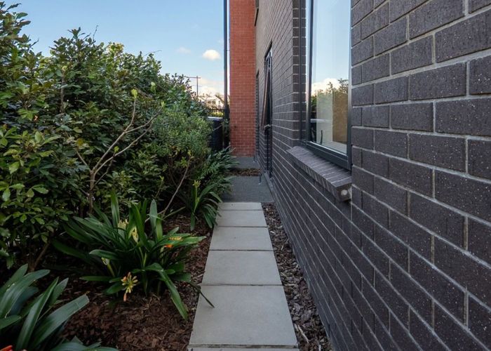  at G08/10 Awataha Drive, Northcote, North Shore City, Auckland