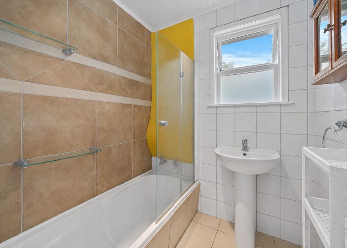  at 184 Don Buck Road, Massey, Auckland
