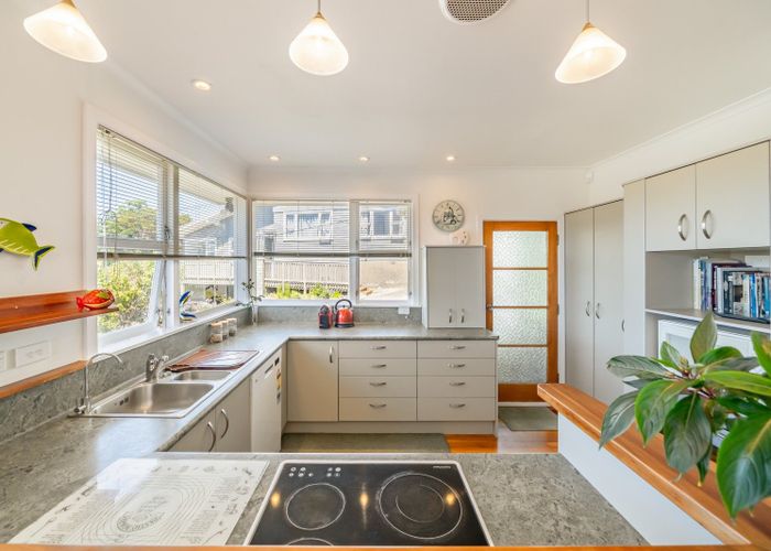  at 28 Taupo Crescent, Plimmerton, Porirua