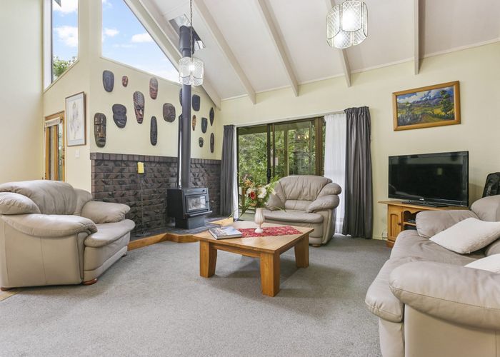  at 44 Wirihana Road, Titirangi, Auckland