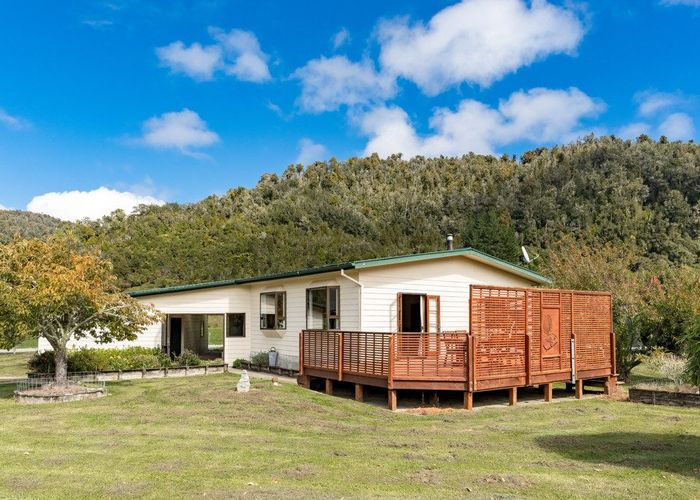  at 1084 Nikau Road, SH67, Mokihinui, Buller, West Coast