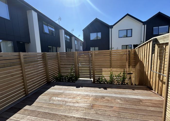  at 1/4 Rotherham Street, Riccarton, Christchurch City, Canterbury