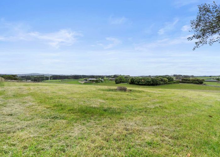  at 83 Sim Road, Papakura