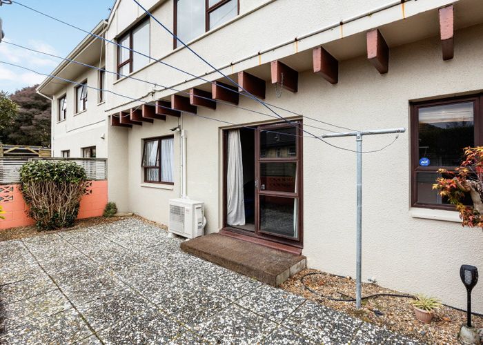  at 3/106 MacFarlane Street, Hamilton East, Hamilton