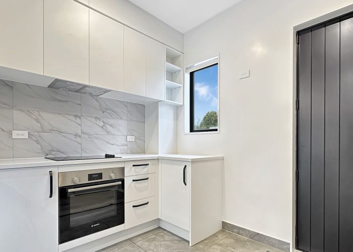  at 6/241 Don Buck Road, Massey, Auckland