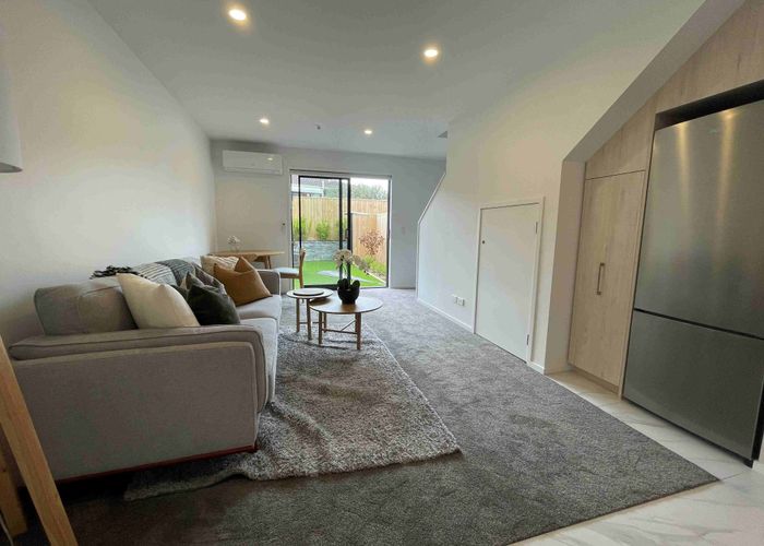  at 17/10 Fathom Place, Te Atatu Peninsula, Waitakere City, Auckland