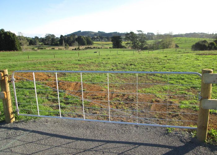  at 76 Markham Road, Ararimu, Drury