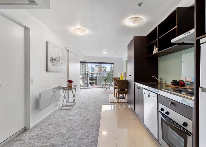  at 8B/18 Scotia Place, City Centre, Auckland City, Auckland