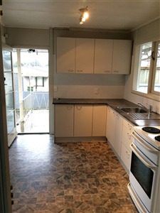  at 5 Dennis Road, Papatoetoe, Manukau City, Auckland