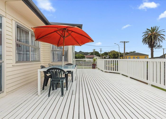  at 43 North Street, Mokau, New Plymouth, Taranaki