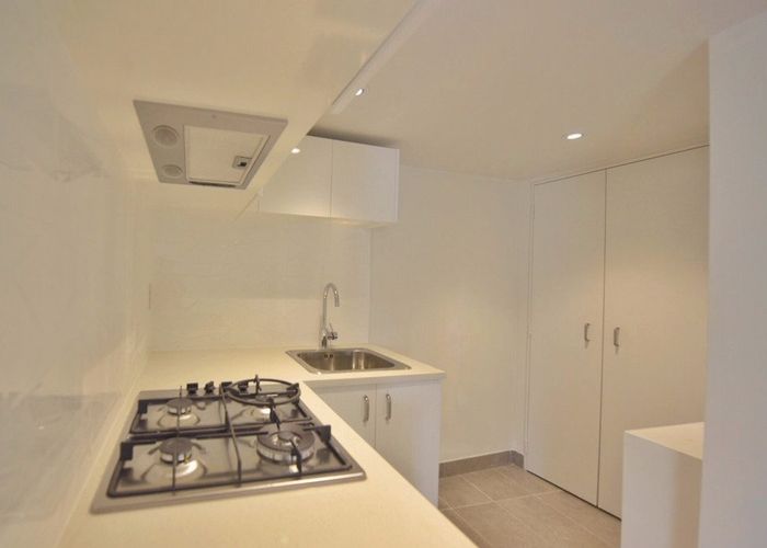  at 30 Wylie Avenue, Sunnynook, Auckland